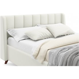 Двуспальная кровать Betsi