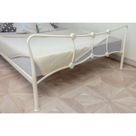 Двуспальная кровать Agata