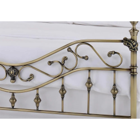 Полутораспальная кровать Charlotte