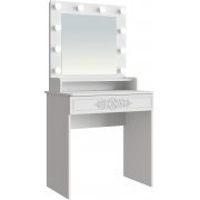 белое дерево