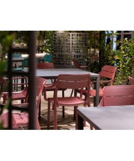 Кресло пластиковое Cassia