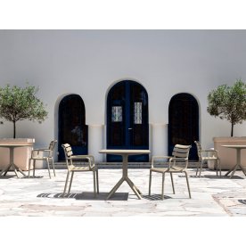 Кресло пластиковое Paris бежевый