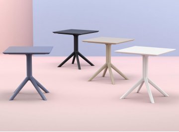 Пластиковый стол 234/108-7035