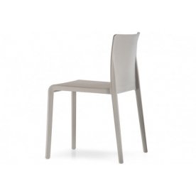 Пластиковый стул Volt