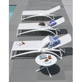 Пластиковый стол Spritz + Spritz Mini