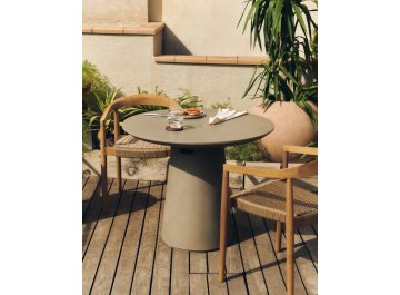 Столик журнальный садовый Itai