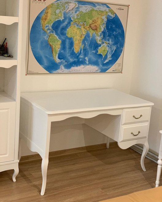 Письменный стол Малонн Ави белый однотумбовый