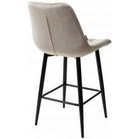 Полубарный стул Yam