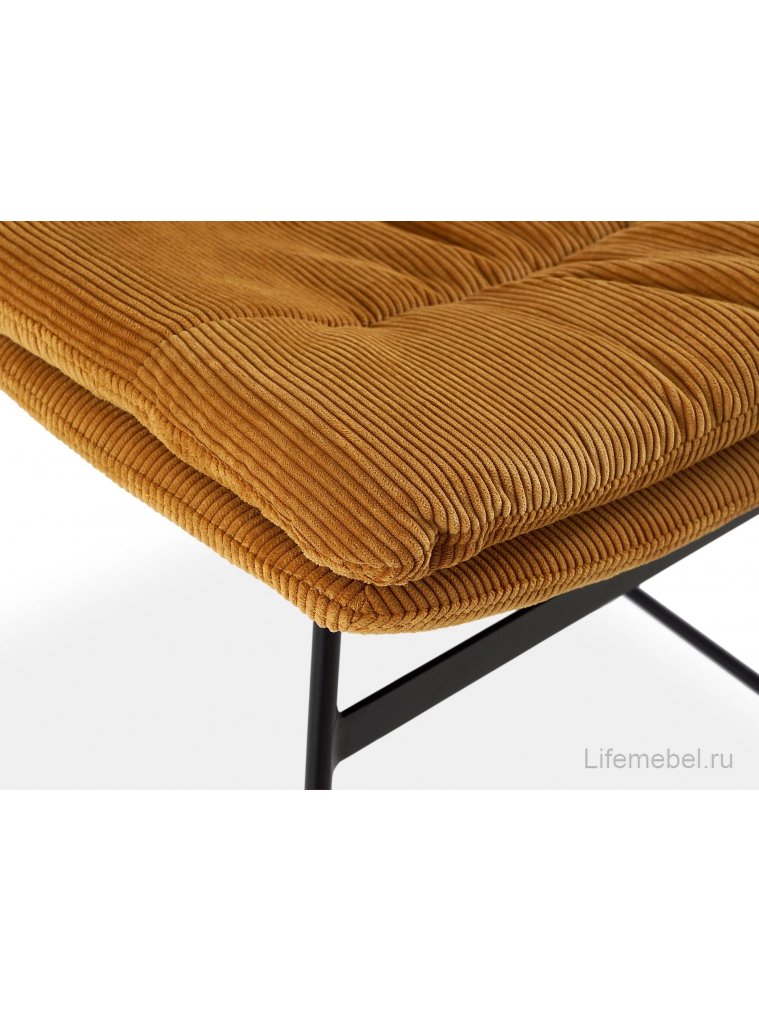 Cтул на металлокаркасе Vitra бежевый / черный