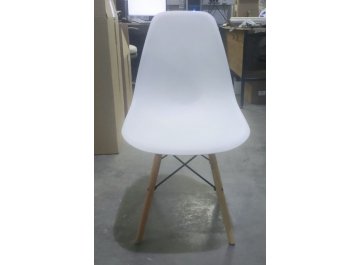 Стул Eames PC-015