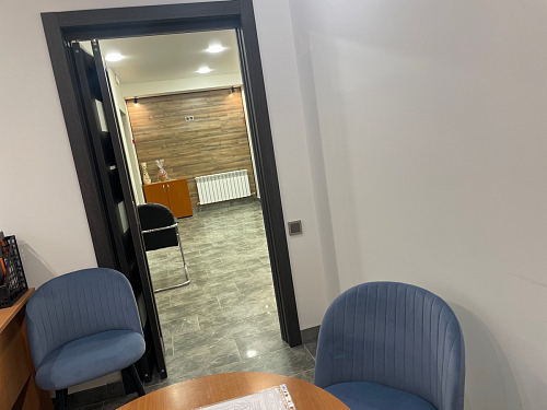 Стул на металлокаркасе Gabi dark beige / black / silver фото покупателя 709