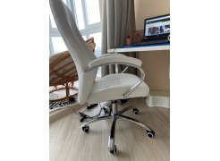 Компьютерное кресло Aragon белое фото покупателя 141