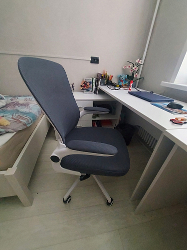 Компьютерное кресло Konfi light gray / blue / white фото покупателя 19