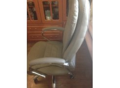 Компьютерное кресло Tomar кремовое фото покупателя 16