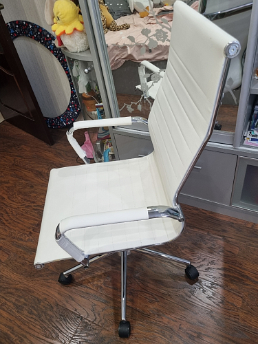 Компьютерное кресло Reus черная сетка / хром фото покупателя 6