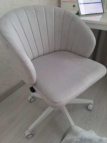 Компьютерное кресло Пард экокожа белый фото покупателя 235