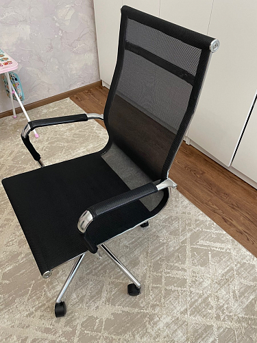 Компьютерное кресло Reus черная сетка / хром фото покупателя 68