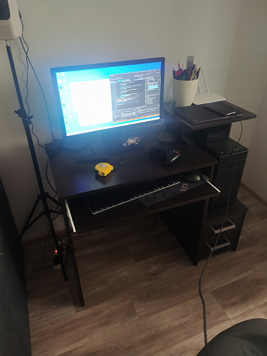 Стол компьютерный Джаз-24 правый белый фото покупателя 23