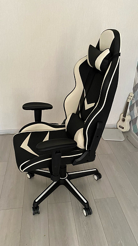 Компьютерное кресло Racer черный / красный / бежевый фото покупателя 28