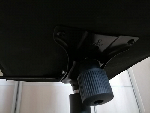 Компьютерное кресло Gamer черное / серое фото покупателя 147