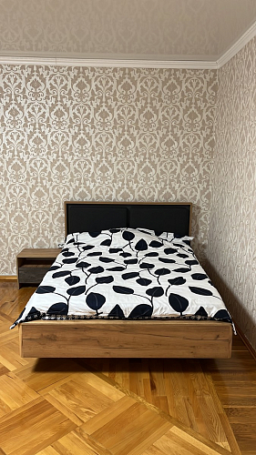 Двуспальная кровать Клауд 160х200 парящая дуб крафт золотой / антрацит фото покупателя 531