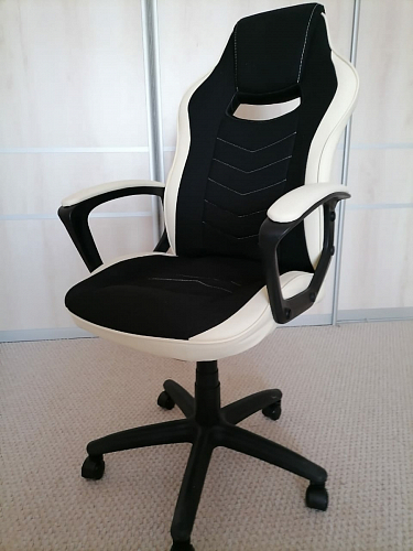 Компьютерное кресло Gamer черное / бежевое фото покупателя 9