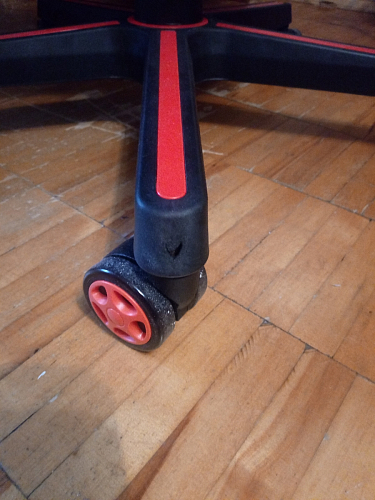 Компьютерное кресло Racer черное / оранжевое фото покупателя 90