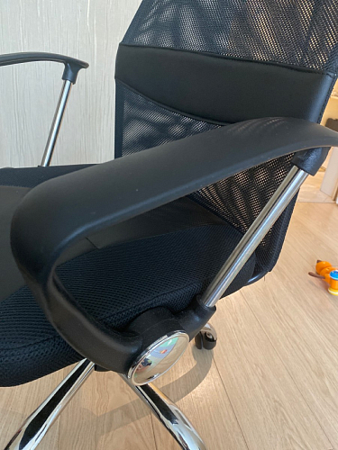 Компьютерное кресло ARANO черное фото покупателя 236