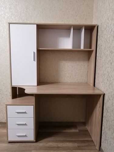 Стол компьютерный КСТ-16 бетон / белый фото покупателя 1