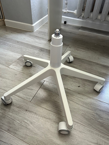 Компьютерное кресло Пард экокожа белый фото покупателя 118