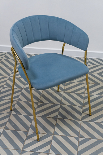 Стул на металлокаркасе Kamelia 1 black / gold из шоурума 2