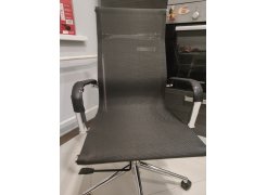 Компьютерное кресло Reus черное фото покупателя 19