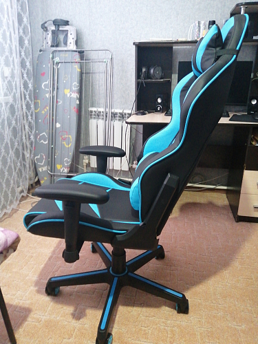 Компьютерное кресло Racer черный / красный / бежевый фото покупателя 136