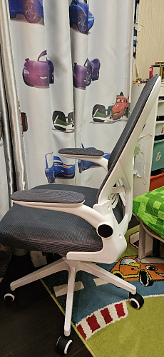 Компьютерное кресло Konfi light gray / blue / white фото покупателя 262