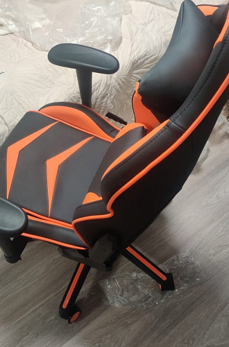 Компьютерное кресло Racer черное / красное фото покупателя 42