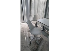 Компьютерное кресло Kolin с подушкой clear / white фото покупателя 509