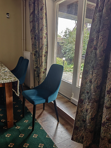 Стул на металлокаркасе Kora beige / black фото покупателя 382