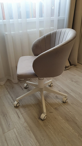 Компьютерное кресло Пард экокожа белый фото покупателя 145