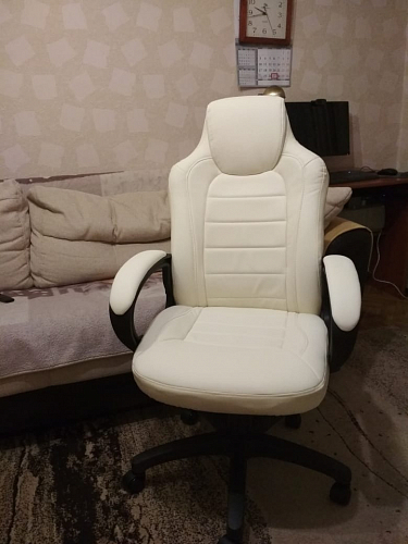 Компьютерное кресло Kadis кремовое фото покупателя 99