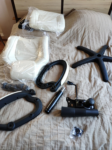 Компьютерное кресло Kadis кремовое фото покупателя 81