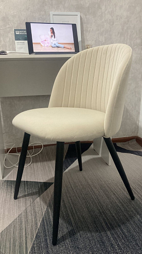 Стул на металлокаркасе Gabi 1 light purple / black фото покупателя 645