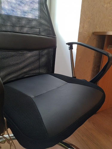 Компьютерное кресло ARANO черное фото покупателя 128