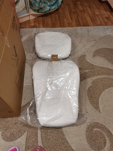 Компьютерное кресло Aragon белое фото покупателя 256