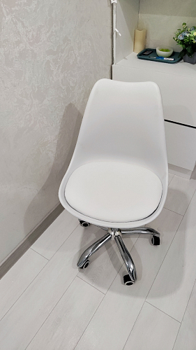 Компьютерное кресло Kolin с подушкой clear / white фото покупателя 509