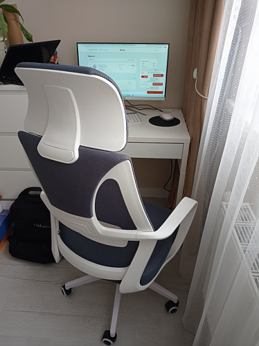 Компьютерное кресло Golem black / white фото покупателя 18