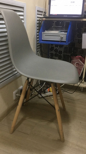 Пластиковый стул Eames PC-015 серо-голубой / дерево фото покупателя 165
