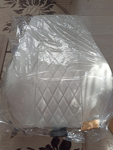 Компьютерное кресло Aragon белое фото покупателя 103