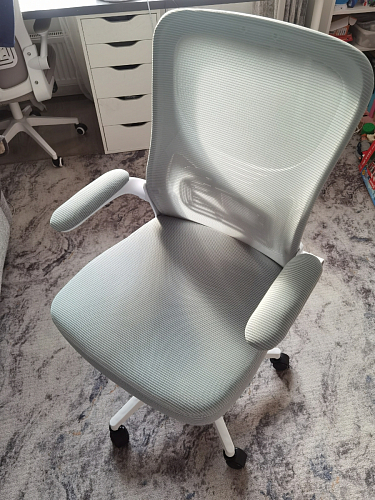 Компьютерное кресло Konfi light gray / white фото покупателя 264