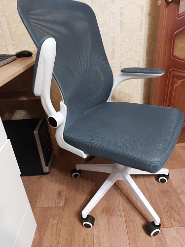 Компьютерное кресло Konfi light gray / blue / white фото покупателя 127