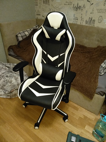 Компьютерное кресло Racer черное / голубое фото покупателя 169